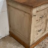 Trade furniture, workshop with large drawers