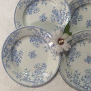 Lot de 4 assiettes plates modèle Fleurette de Gien