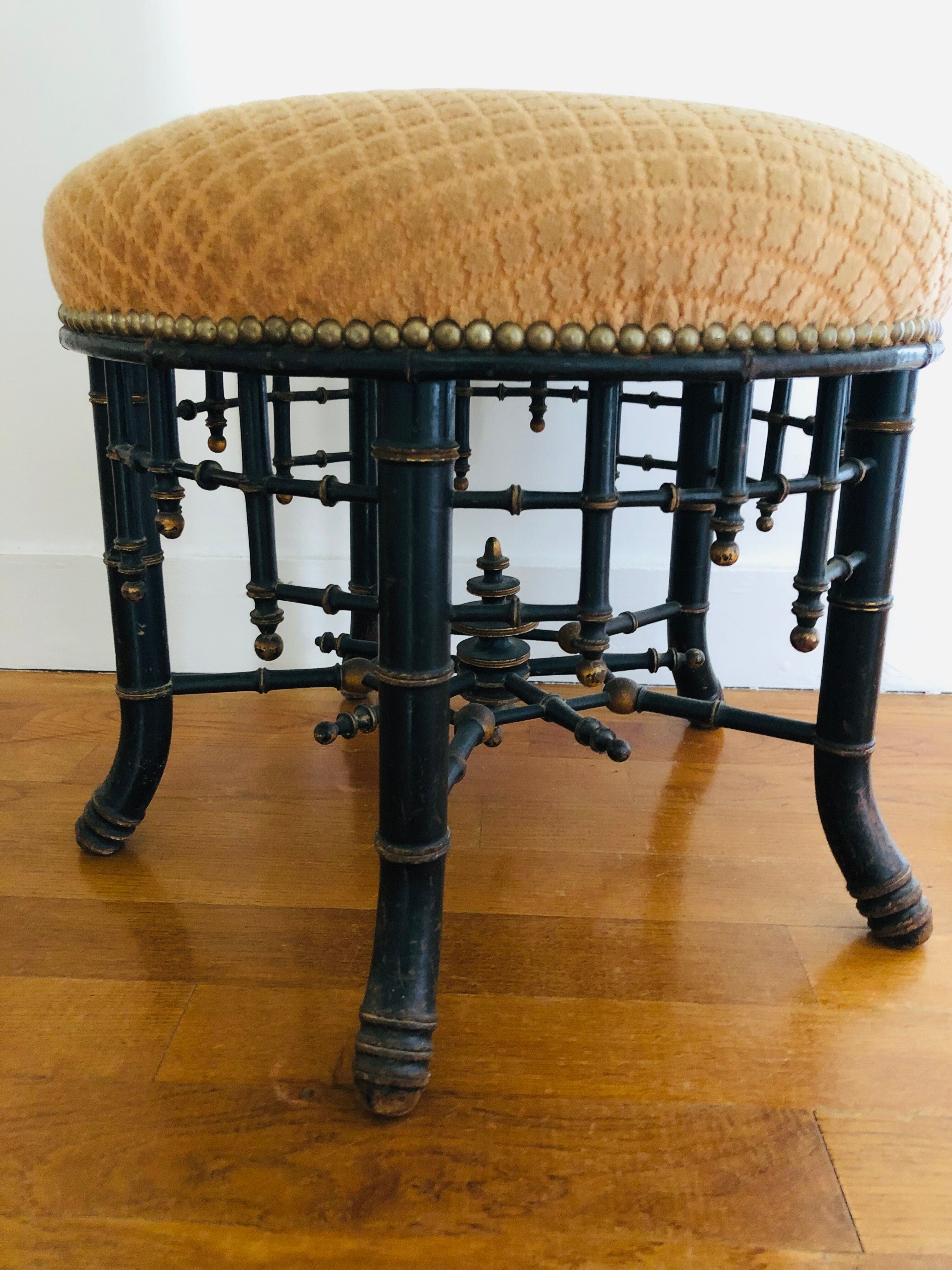Napoleon III wooden stool
