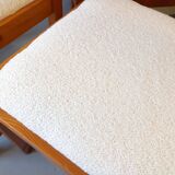 Pair of vintage chairs in pine and white terry fabric from the 70s
