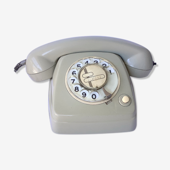 Vintage bakelite phone 50/60