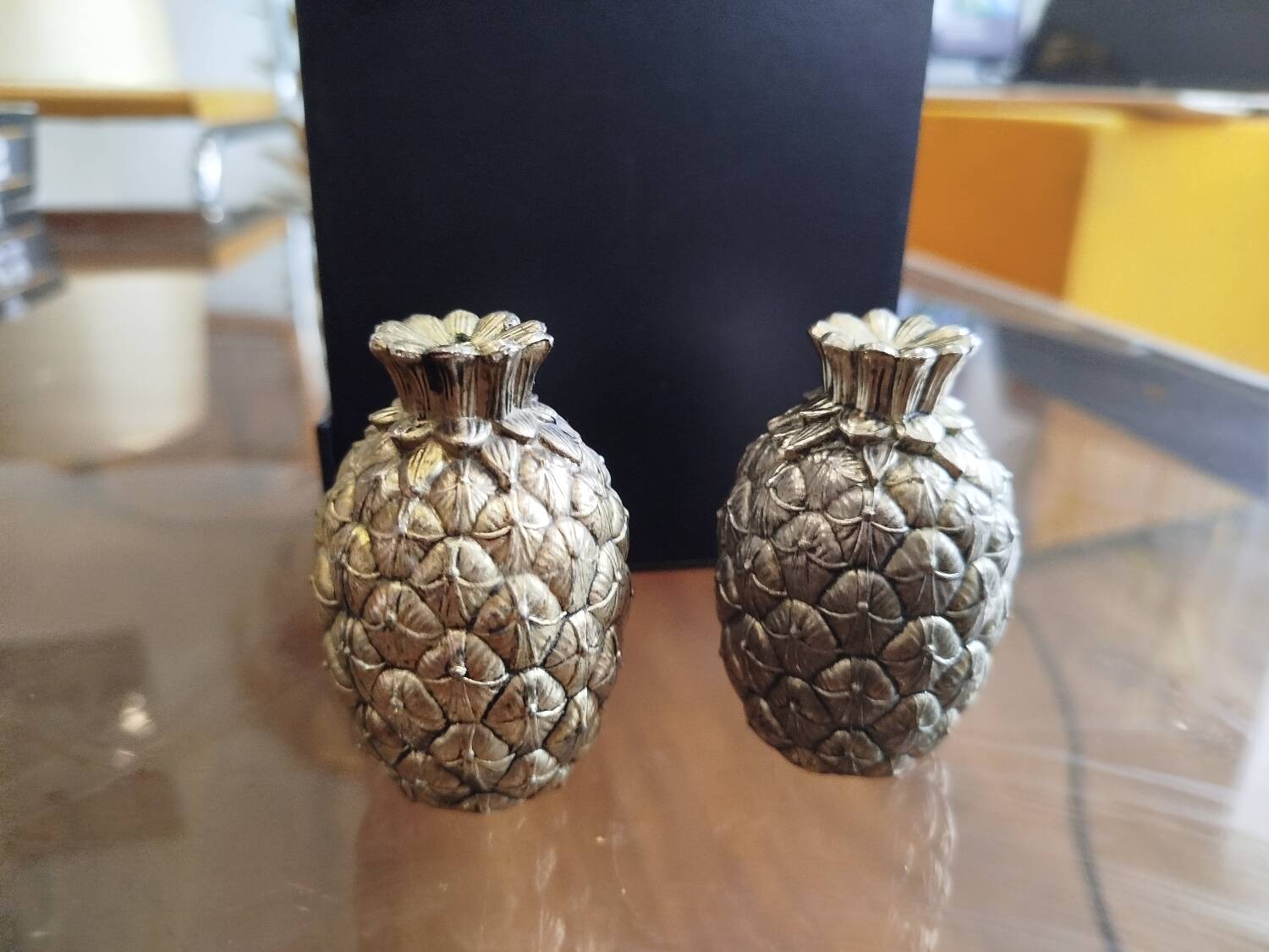 Mauro Manetti Pineapple Salt and Pepper Shaker, 1970s