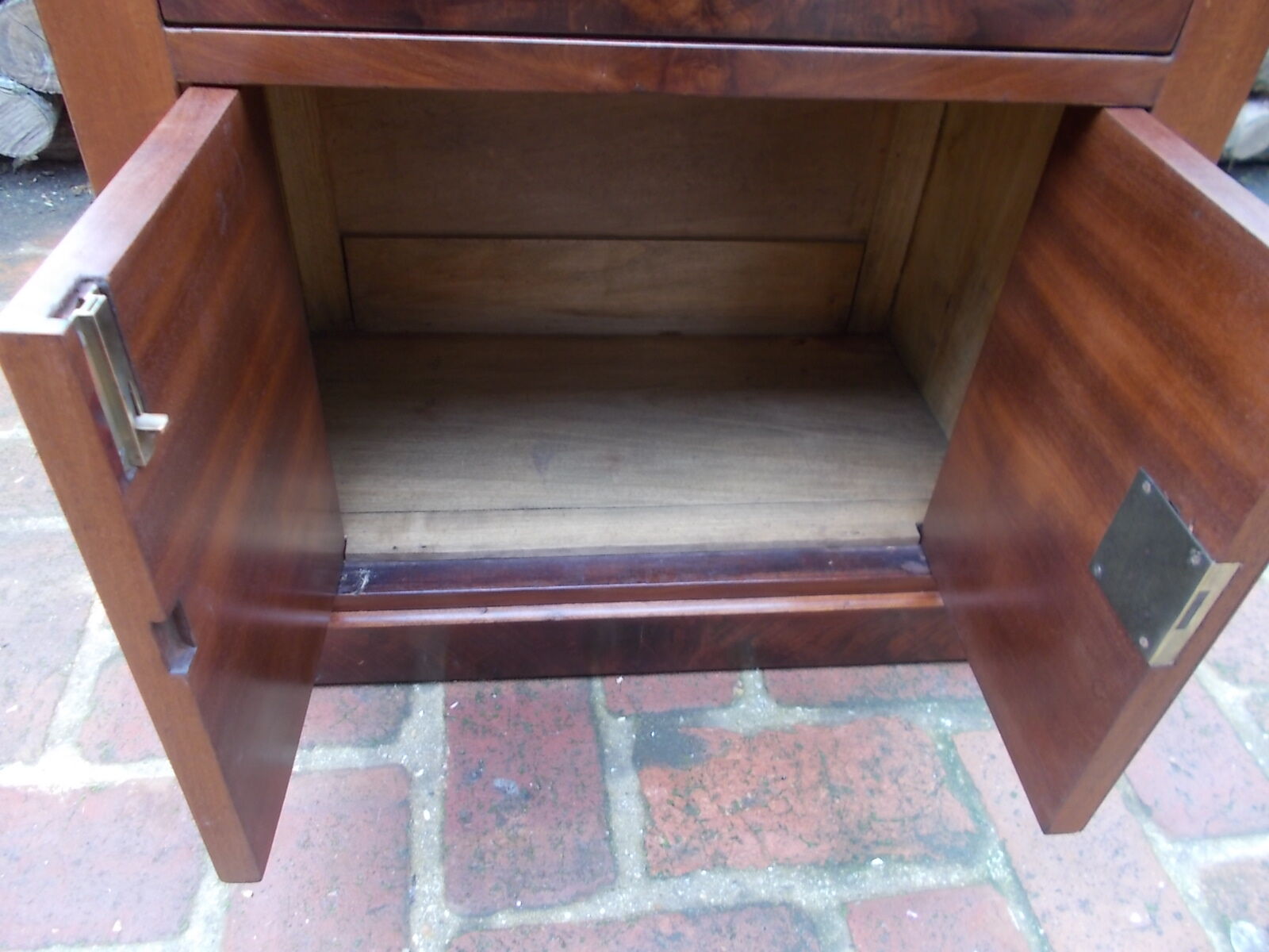 mahogany furniture
