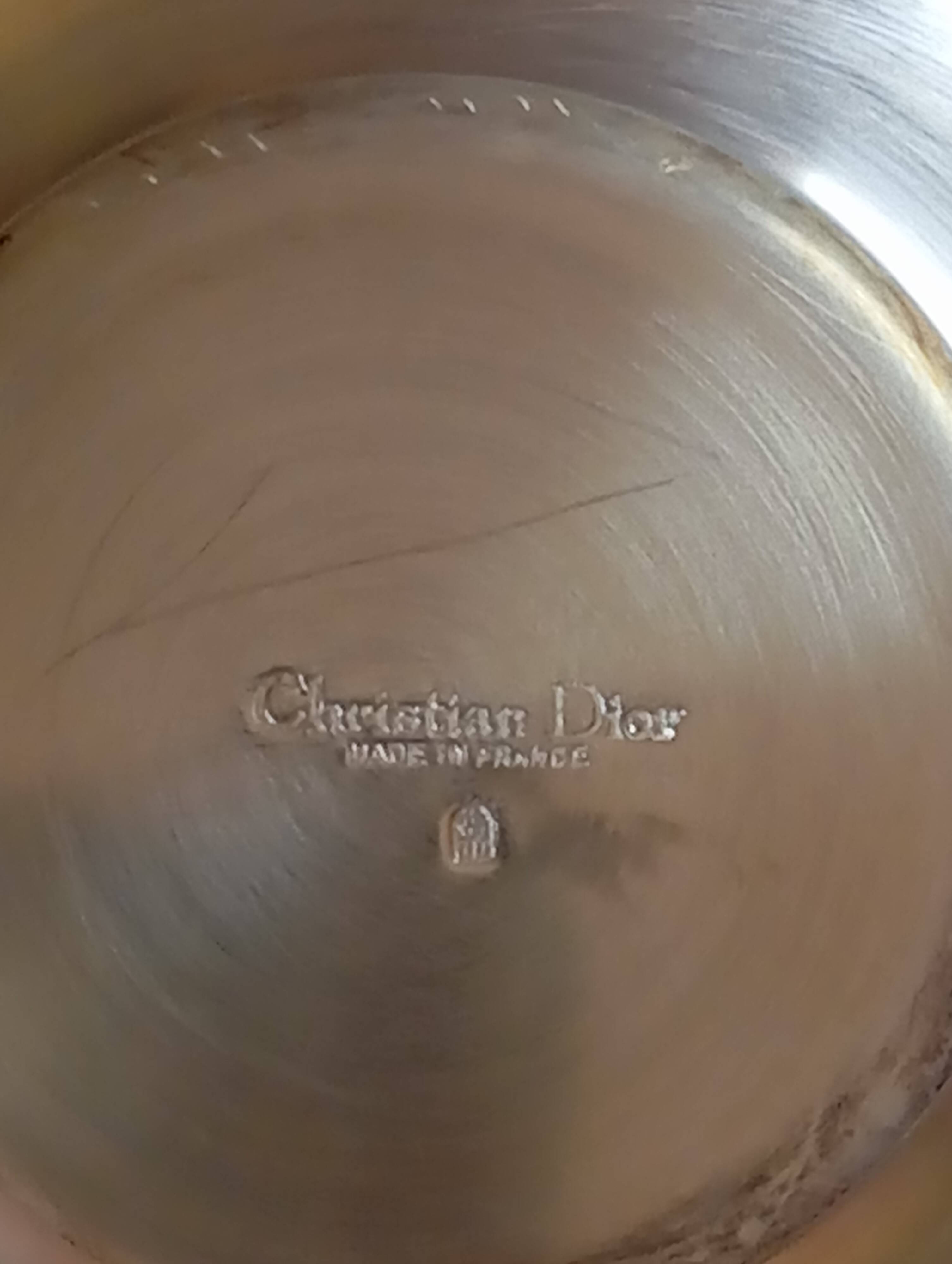 Dior standing cup