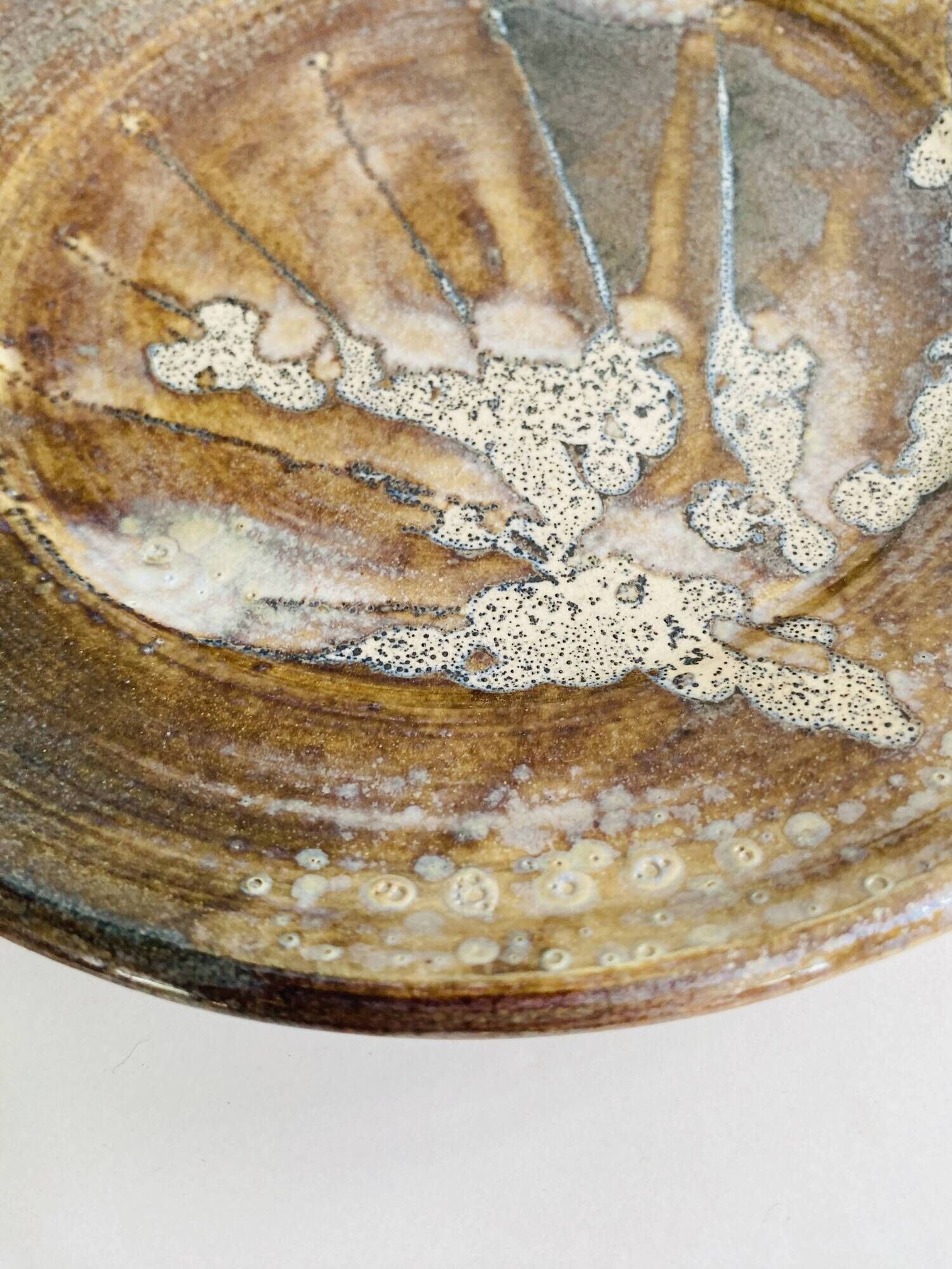 Ceramic plate signed, stoneware 24 cm