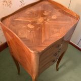 Table de chevet