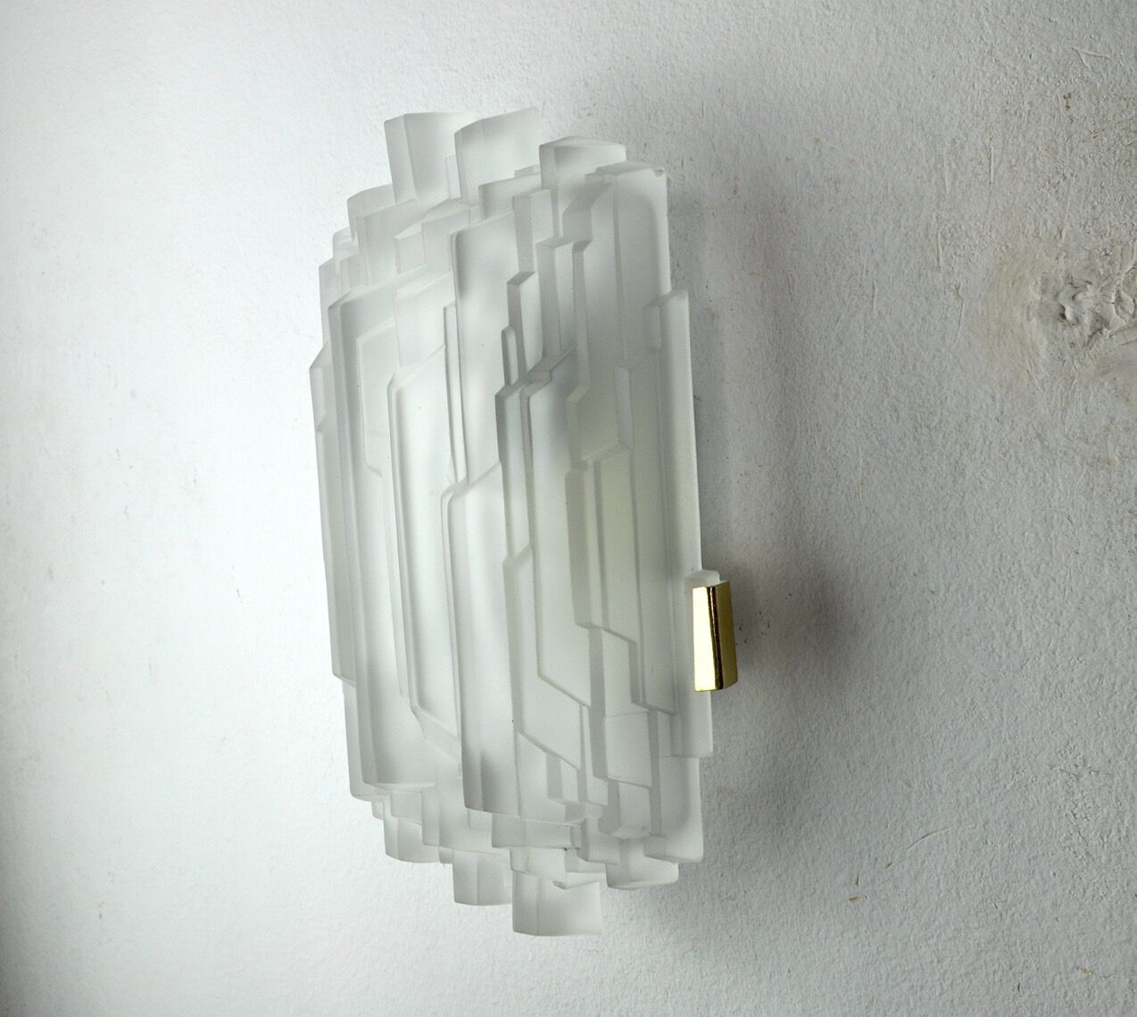Wall lamp J.T Kalmar, frosted glass Austria 1970