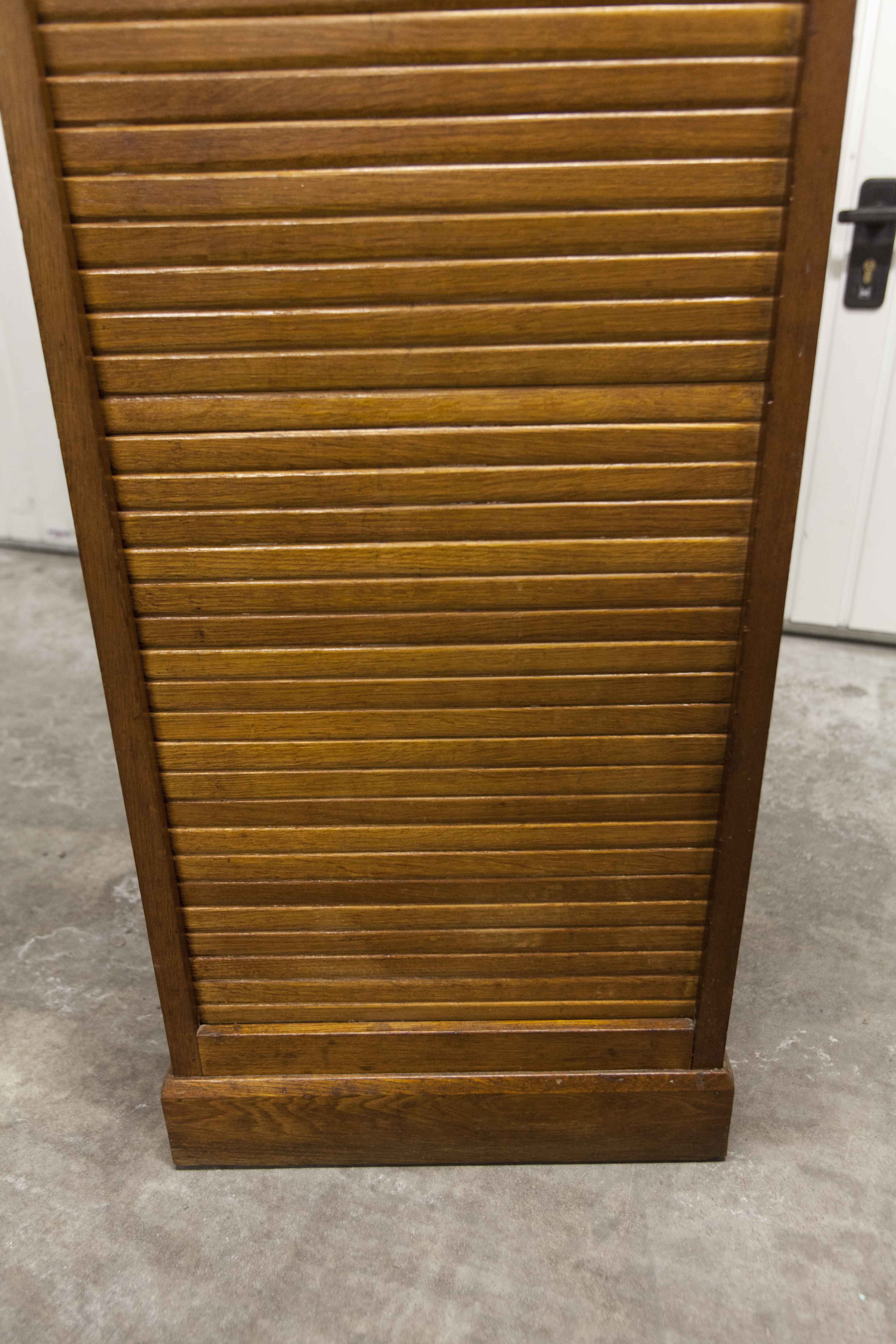 Meuble à rideau 1930 10 niveaux