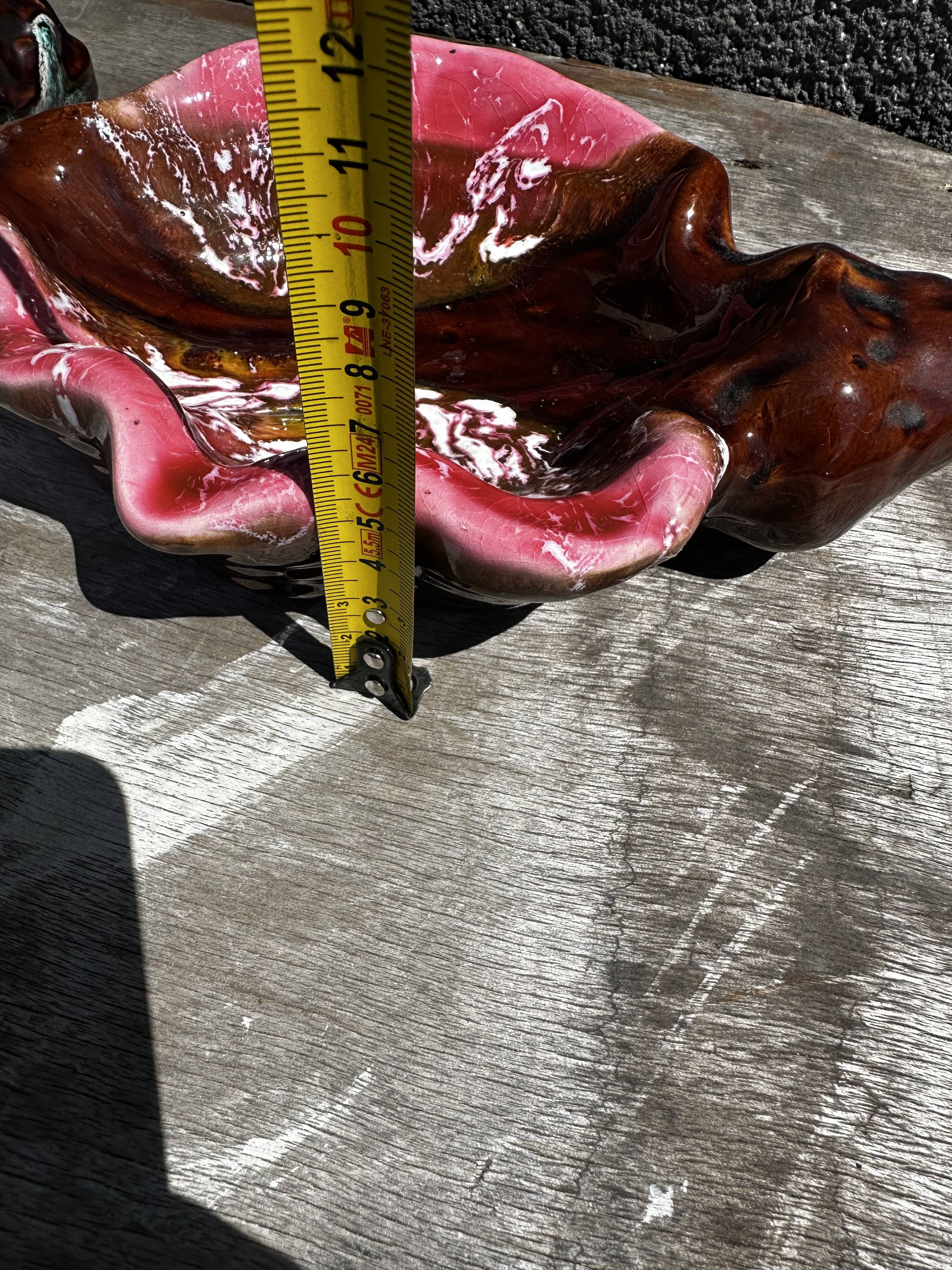 Pair of 60s-70s Vallauris Ceramic Empty Pockets in Shell Shape