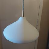 Vintage suspension in white opaline