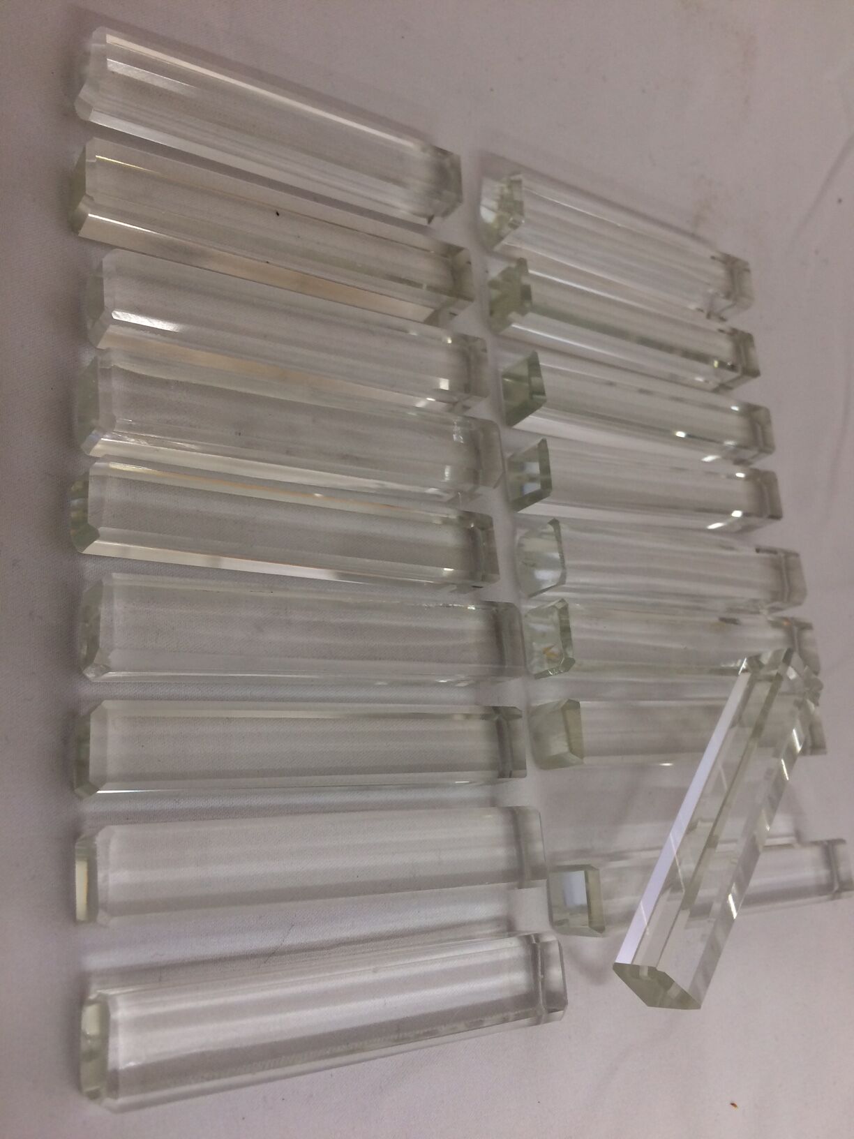 18 ancient crystal knife holders