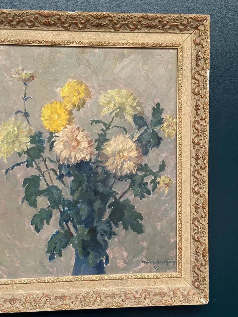 Original Swedish Oil on Panel – “Chrysanthemums” by Max Hellberg – Signed – Vintage & Framed – 68 × 58 cm (26.8" × 22.8")