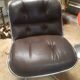 Charles Pollock armchair, Knoll edition