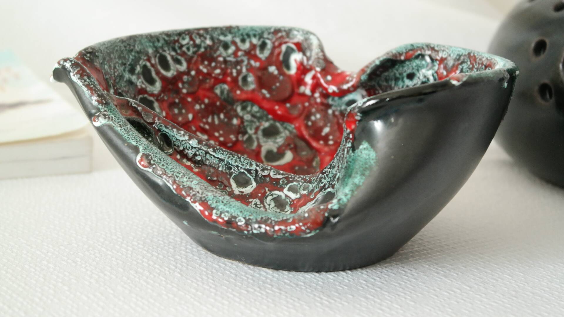 Ceramic catchall workshop of the Cyclops Annecy vintage