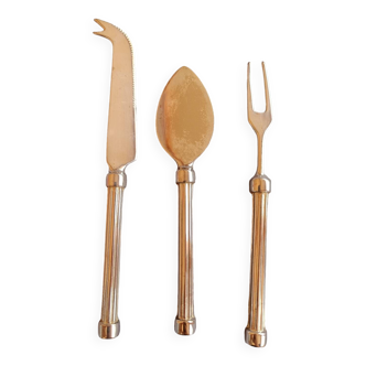 Cheese service set