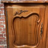 Louis XV style sideboard, 3 doors with lock, glass top.