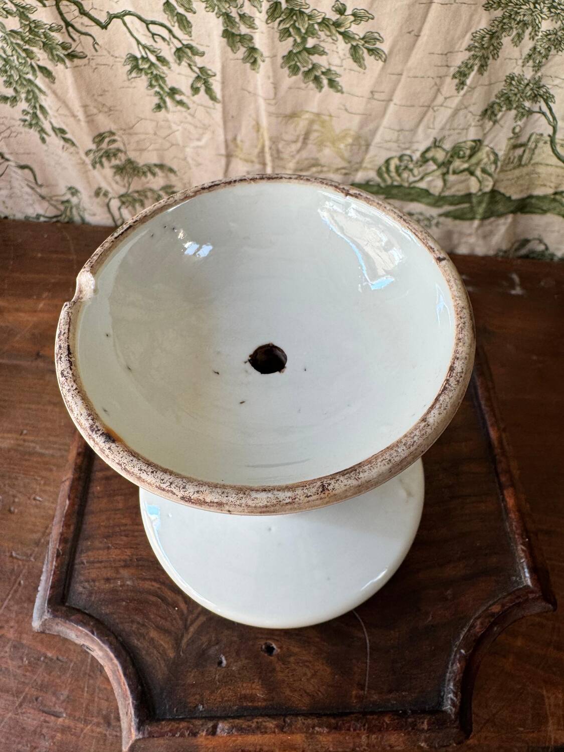 Chinese porcelain candlestick – Republic period (1912–1949)