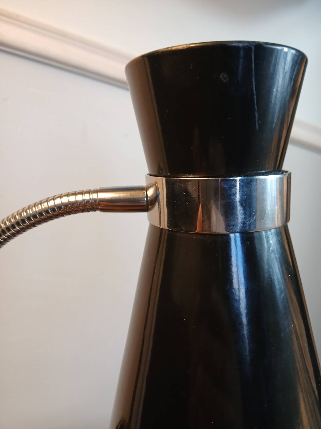 Lampe de bureau Diabolo noire et chrome 1970/80, socle rond, col flexi