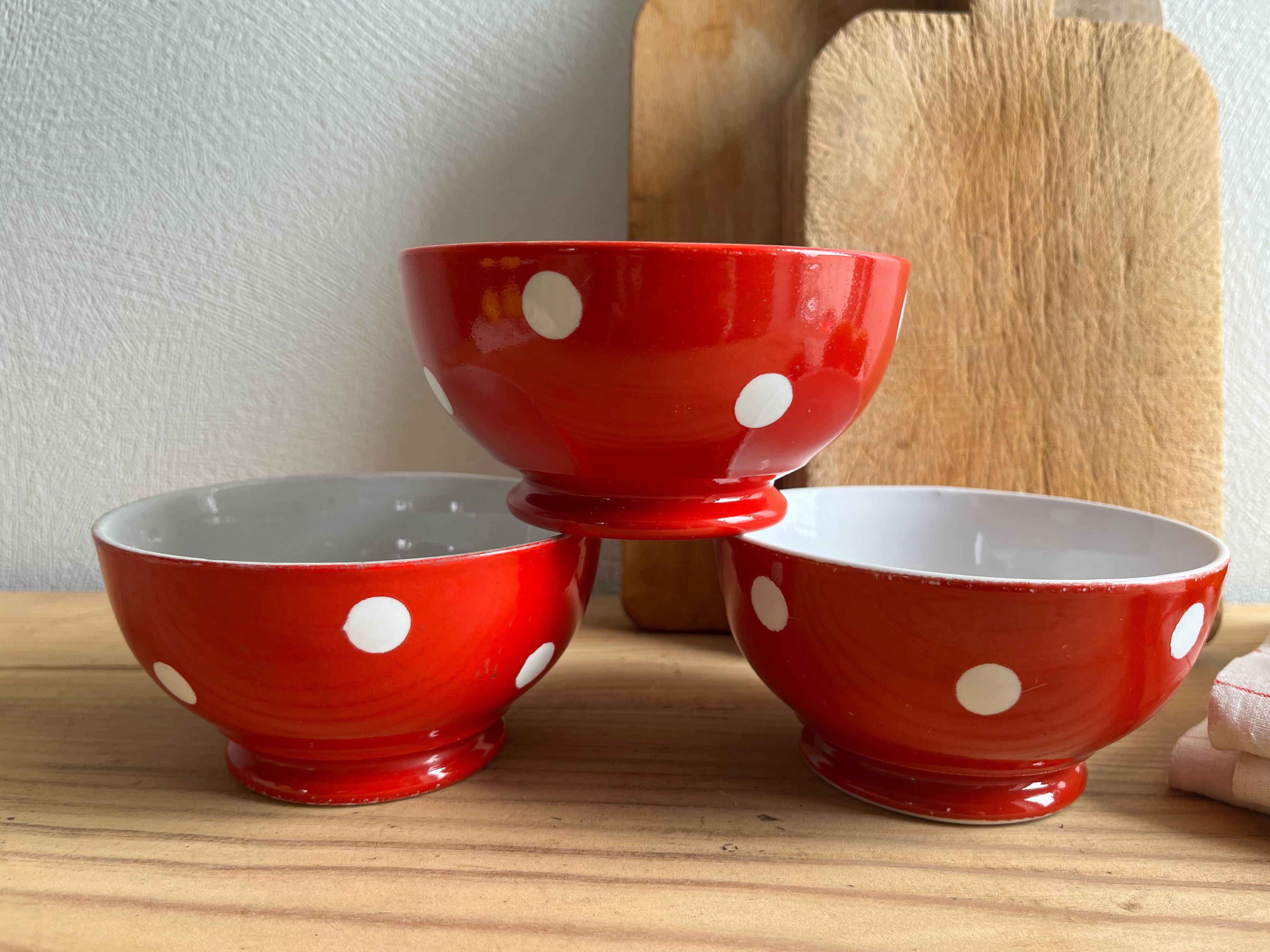 3 porcelain bowls Longchamp red pea white