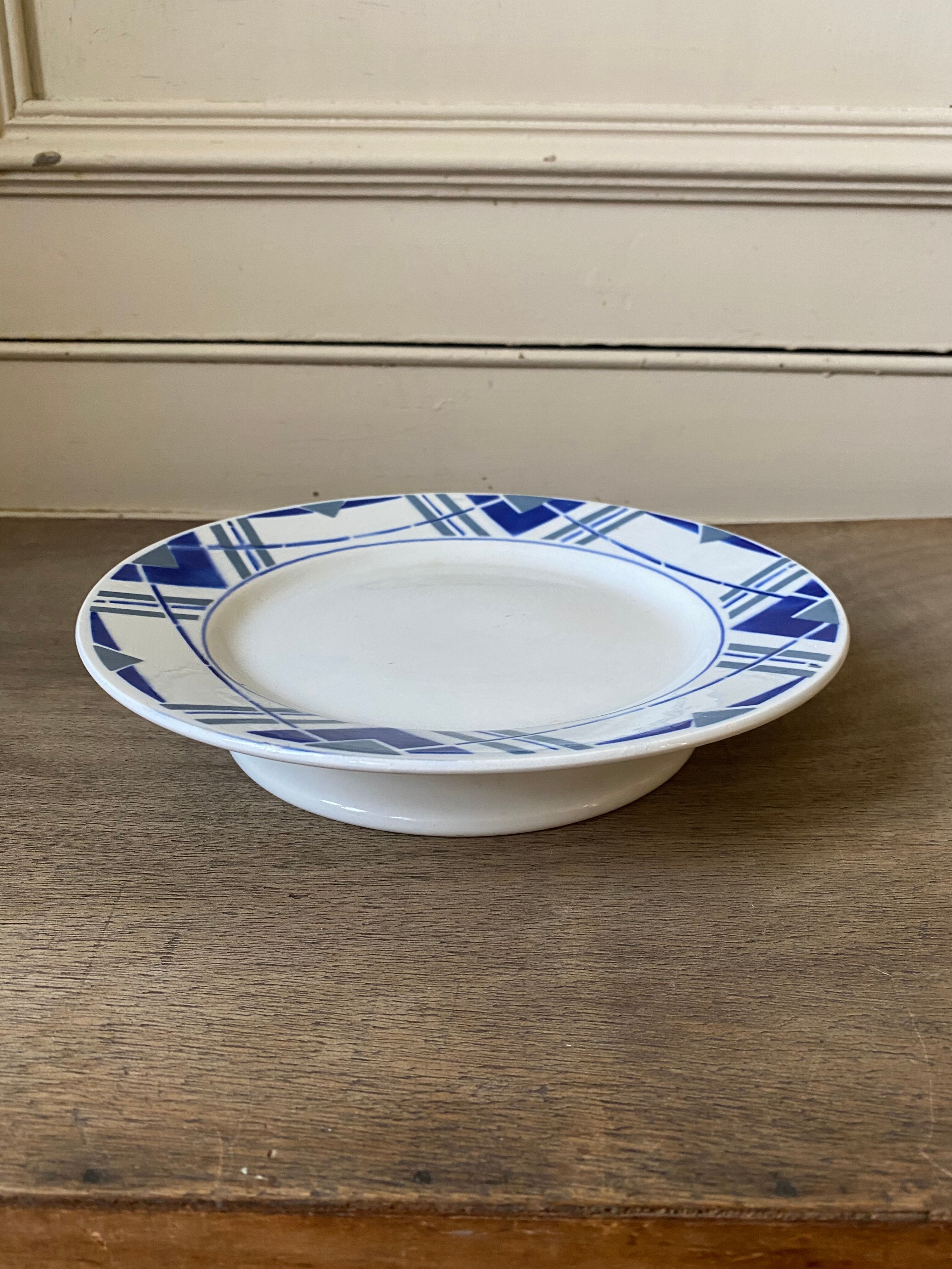 Ceranord Saint Amand Basque model standing dish