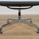 Eames Alu Group EA124 & EA125 Lounge Chair & Ottoman by Charles & Ray Eames for Vitra, 1980s.