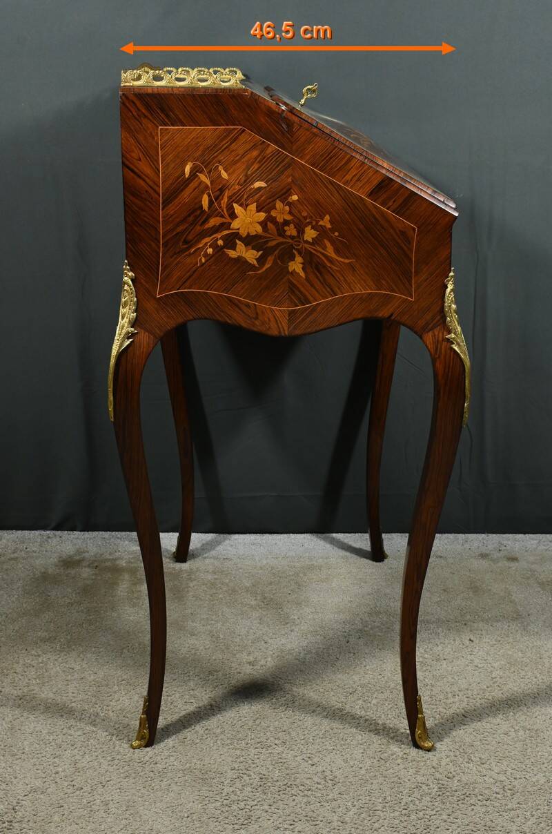 Small Rosewood Lady's Desk, Louis XV Style – Part 2 of the 19th Century