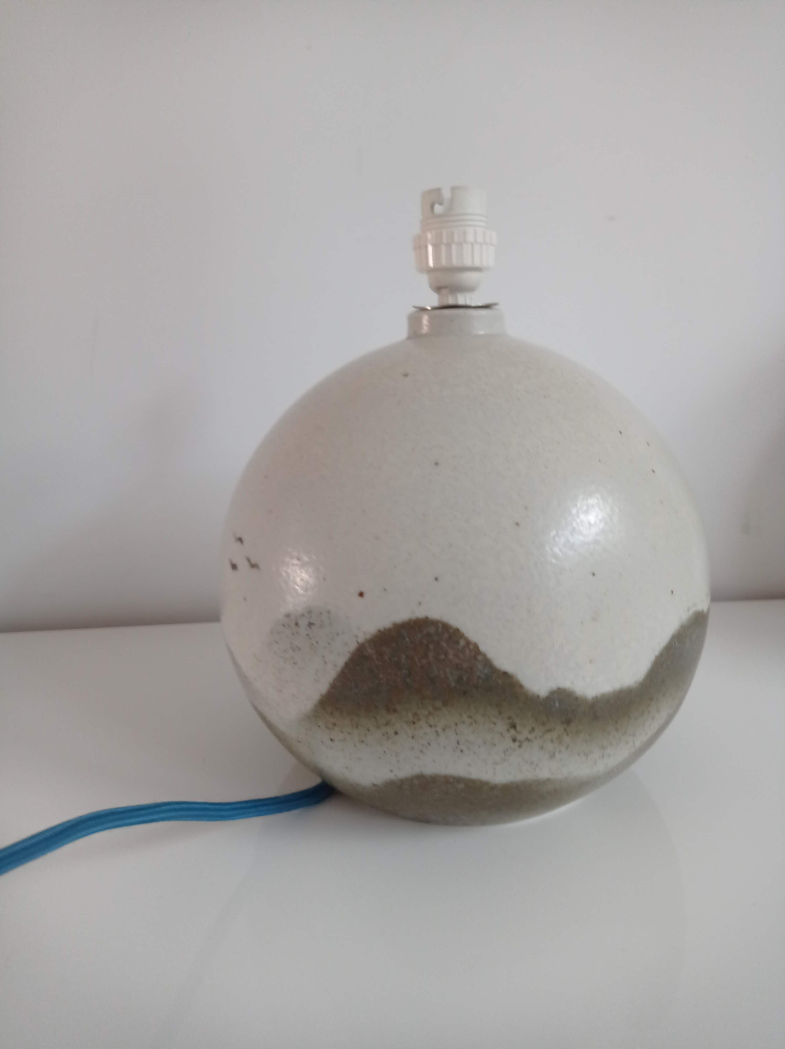 Virebent ceramic lamp