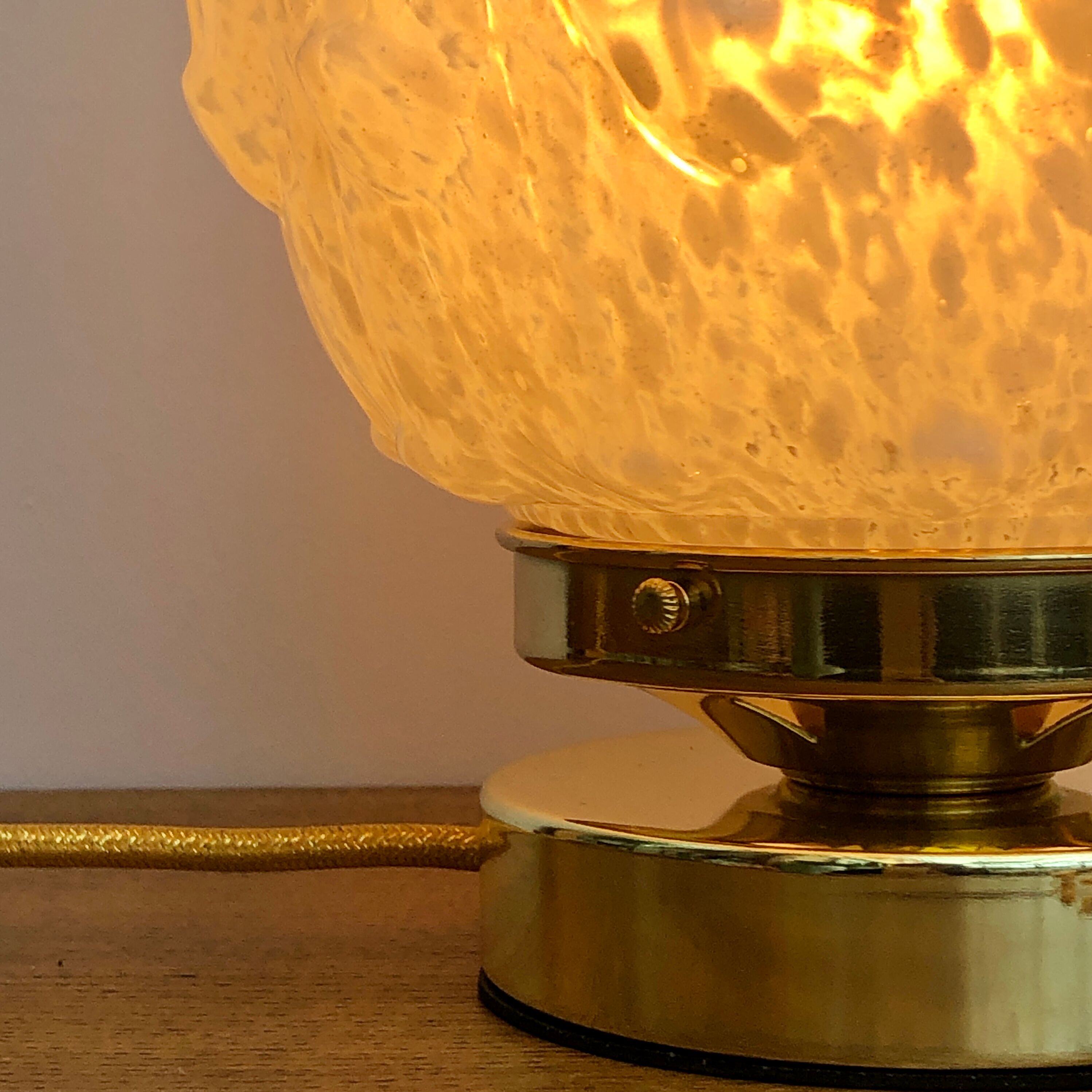 Vintage white Clichy glass art deco lamp