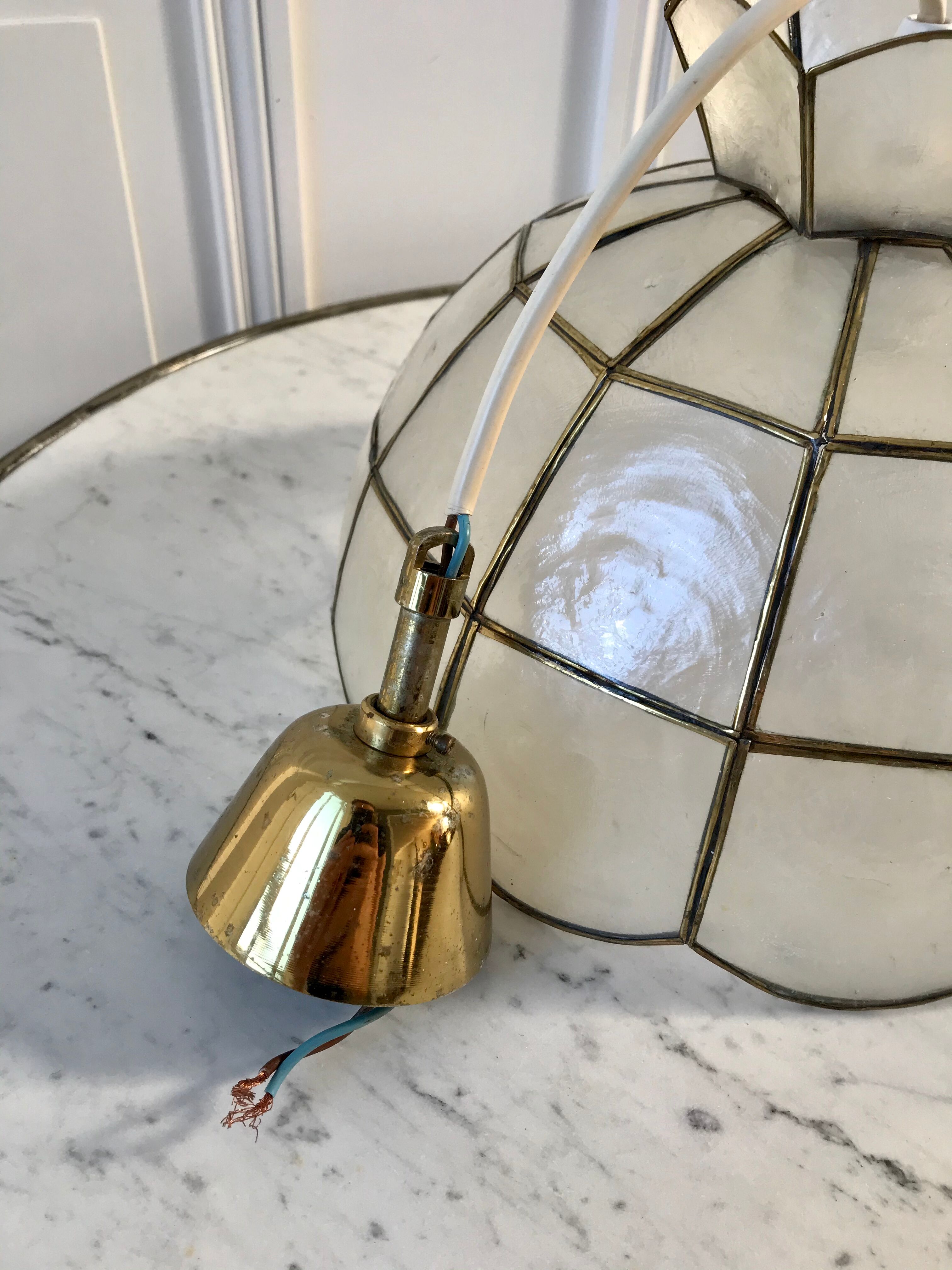 Mother-of-pearl and brass suspension 50s-60s