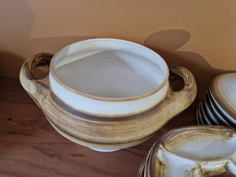 Longchamp, France - Earthenware fondue set - Design 1960/70