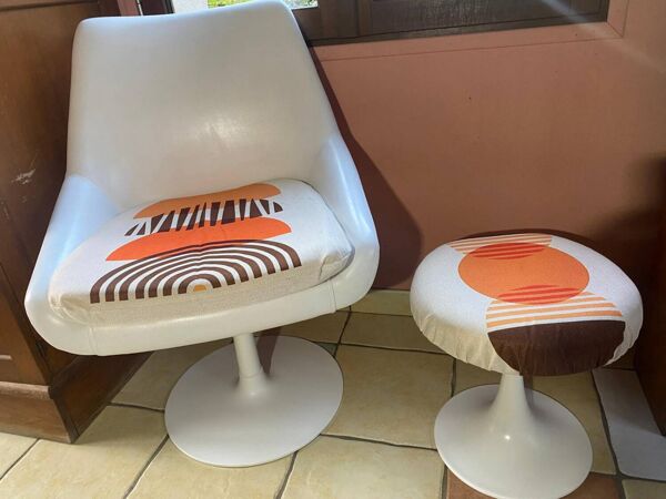 Ensemble 70's fauteuil et tabouret pied tulipe