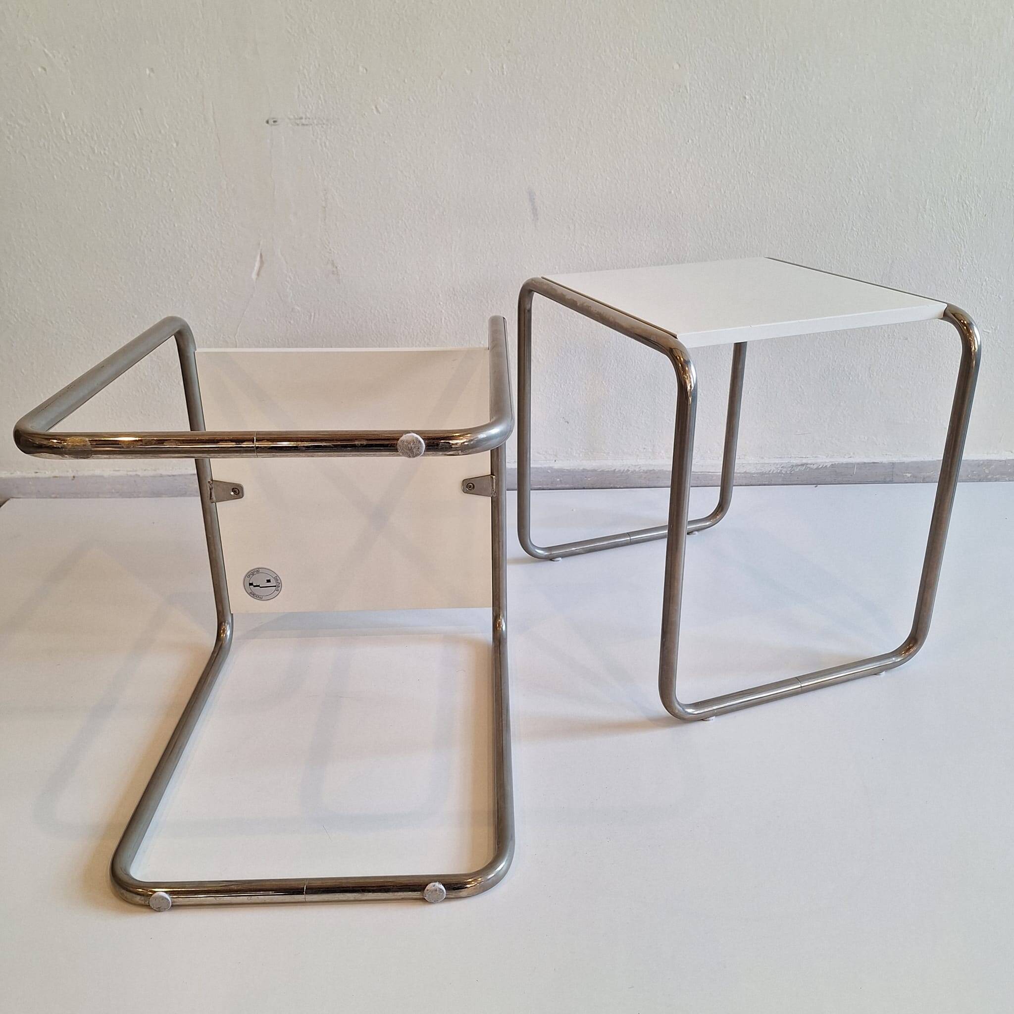 Ensemble de 2 tables d'appoint B9 Marcel Breuer pour Tecta