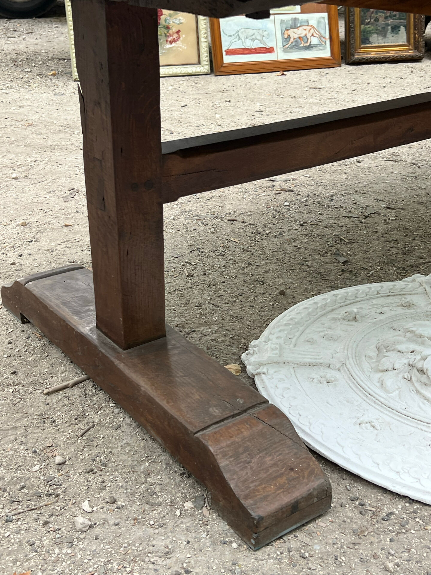 Farm table