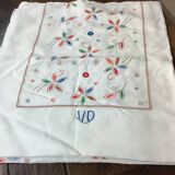 Tablecloth & 9 old monogram linen napkins