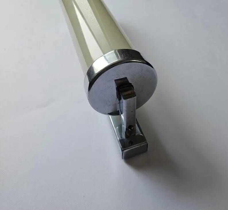 Rare Chrome design Bauhaus, Art Deco, Functionalism Wall Lamp, 1930s
