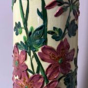 Sarreguemines vase (model 9848) floral patterns 1830