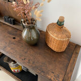 Old wooden workbench