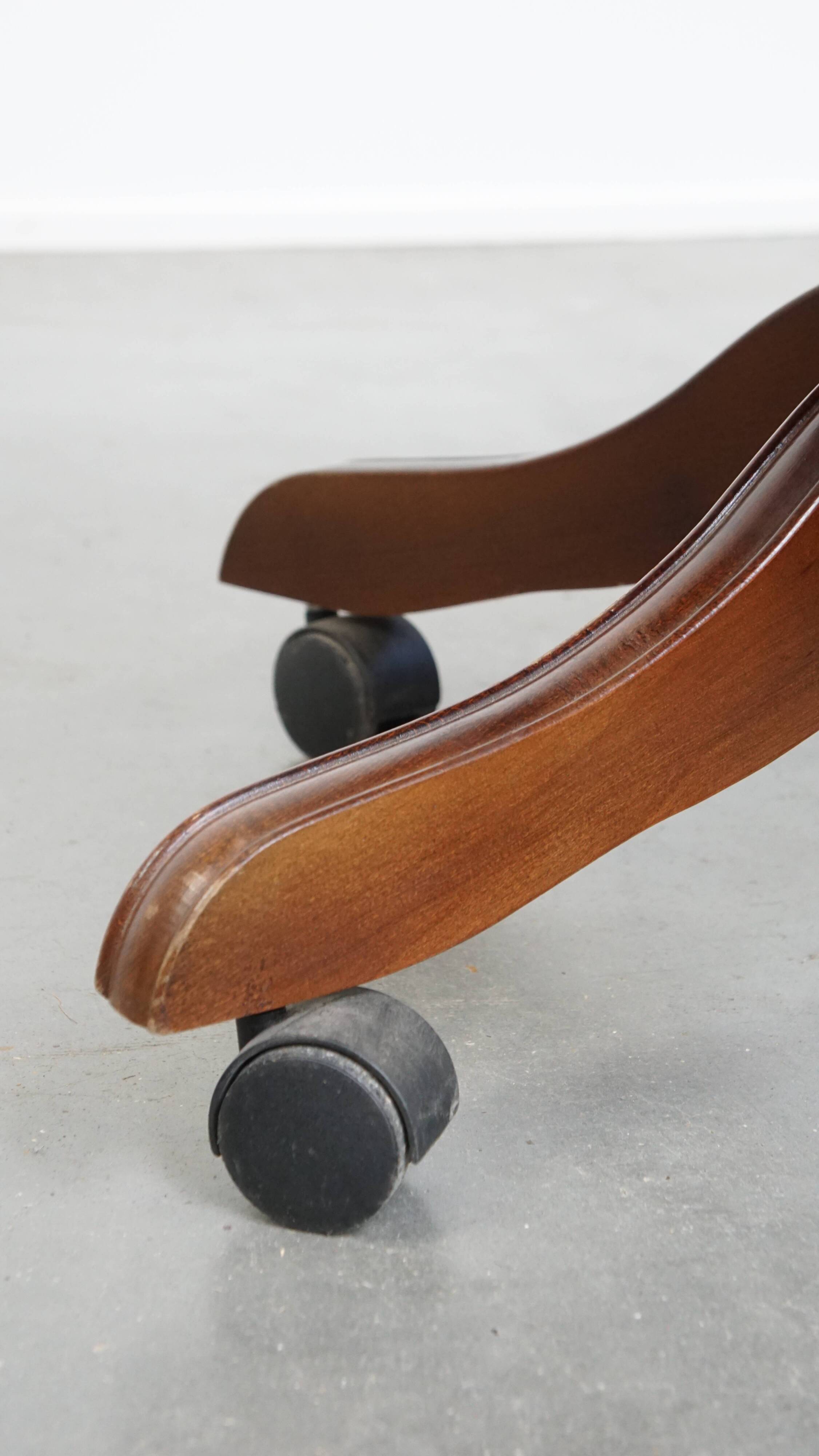 Chaise de bureau en cuir de vachette noir de style anglais