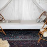 Vintage rattan bed 1 person
