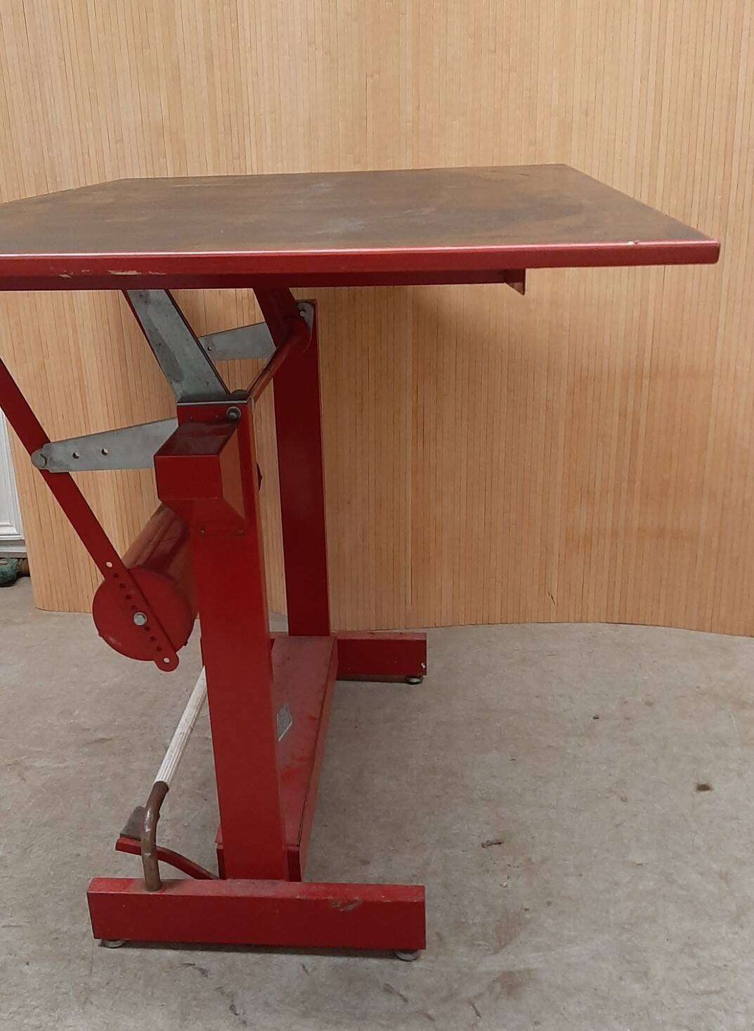 Industrial drawing table