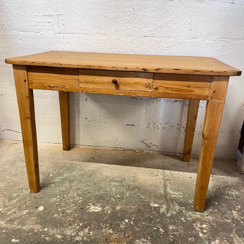 Farmhouse table