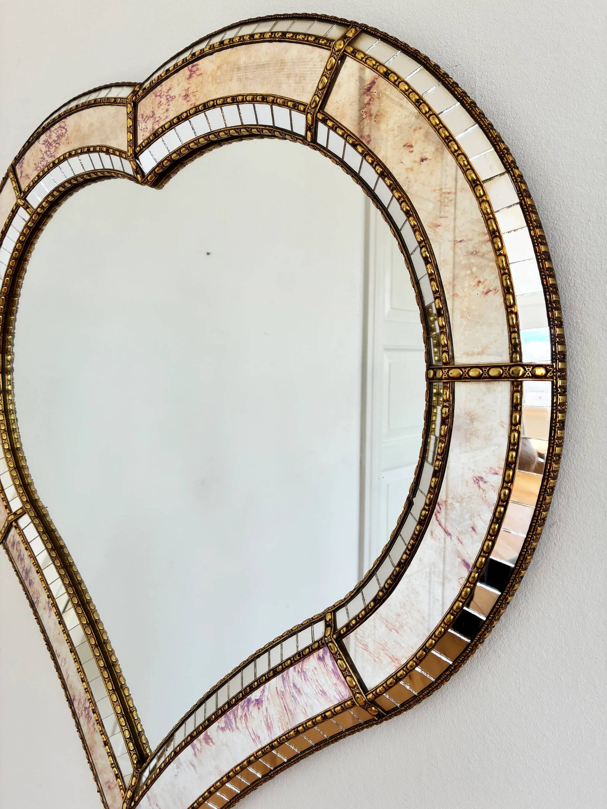 Large vintage Spanish Venetian-style wall mirror, brass, 1980s Hollywood Regency
