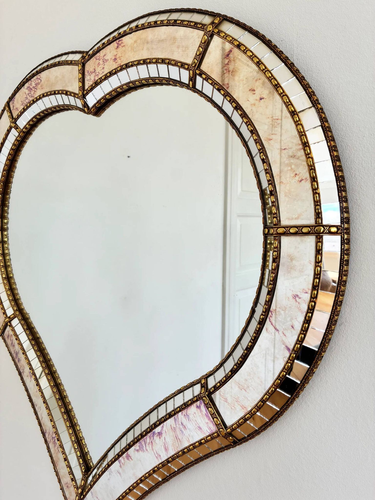 Large vintage Spanish Venetian-style wall mirror, brass, 1980s Hollywood Regency