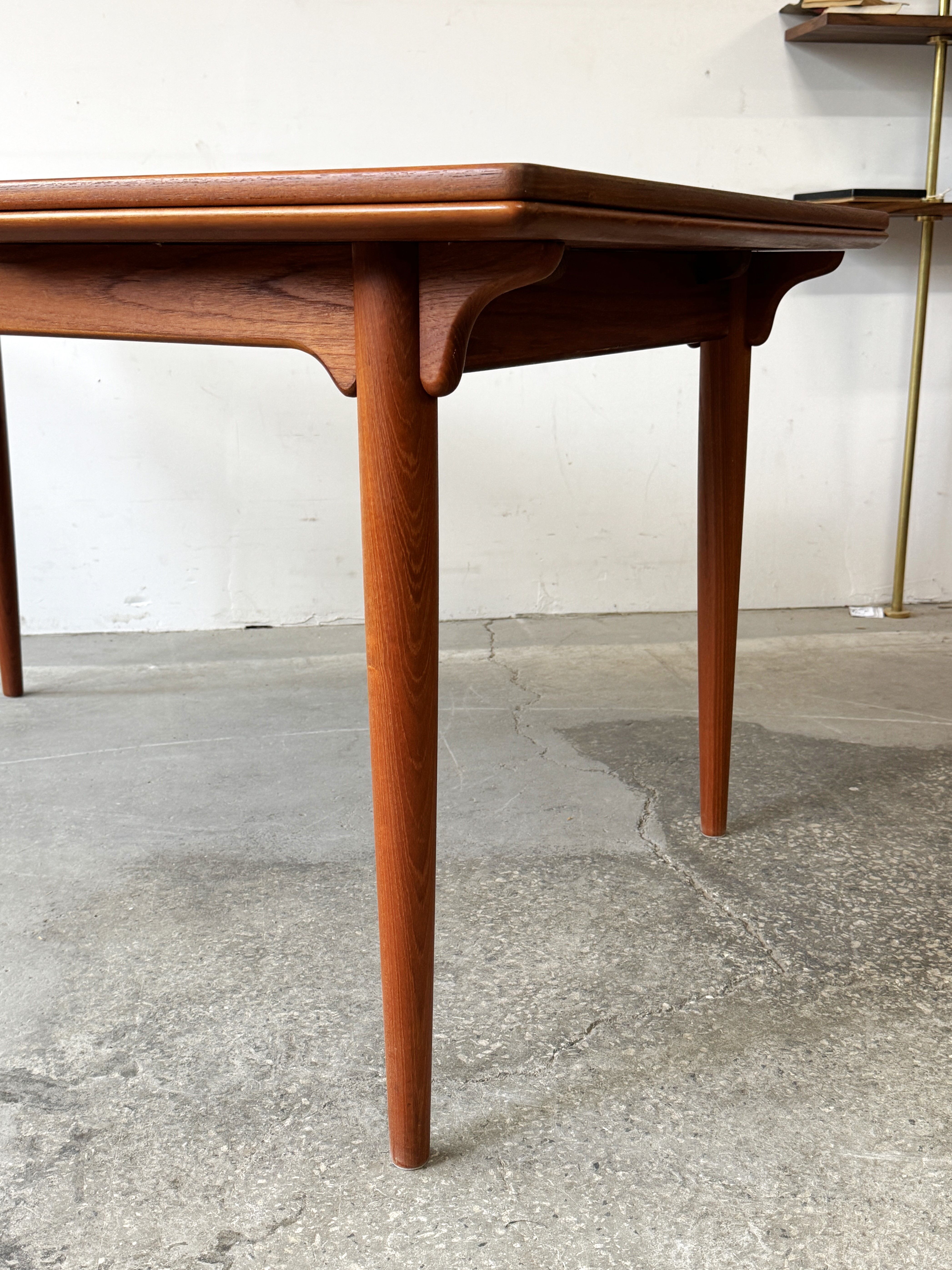 Table Model #54, designed by G. Omann, Denmark 1960s, mid-c, vnt