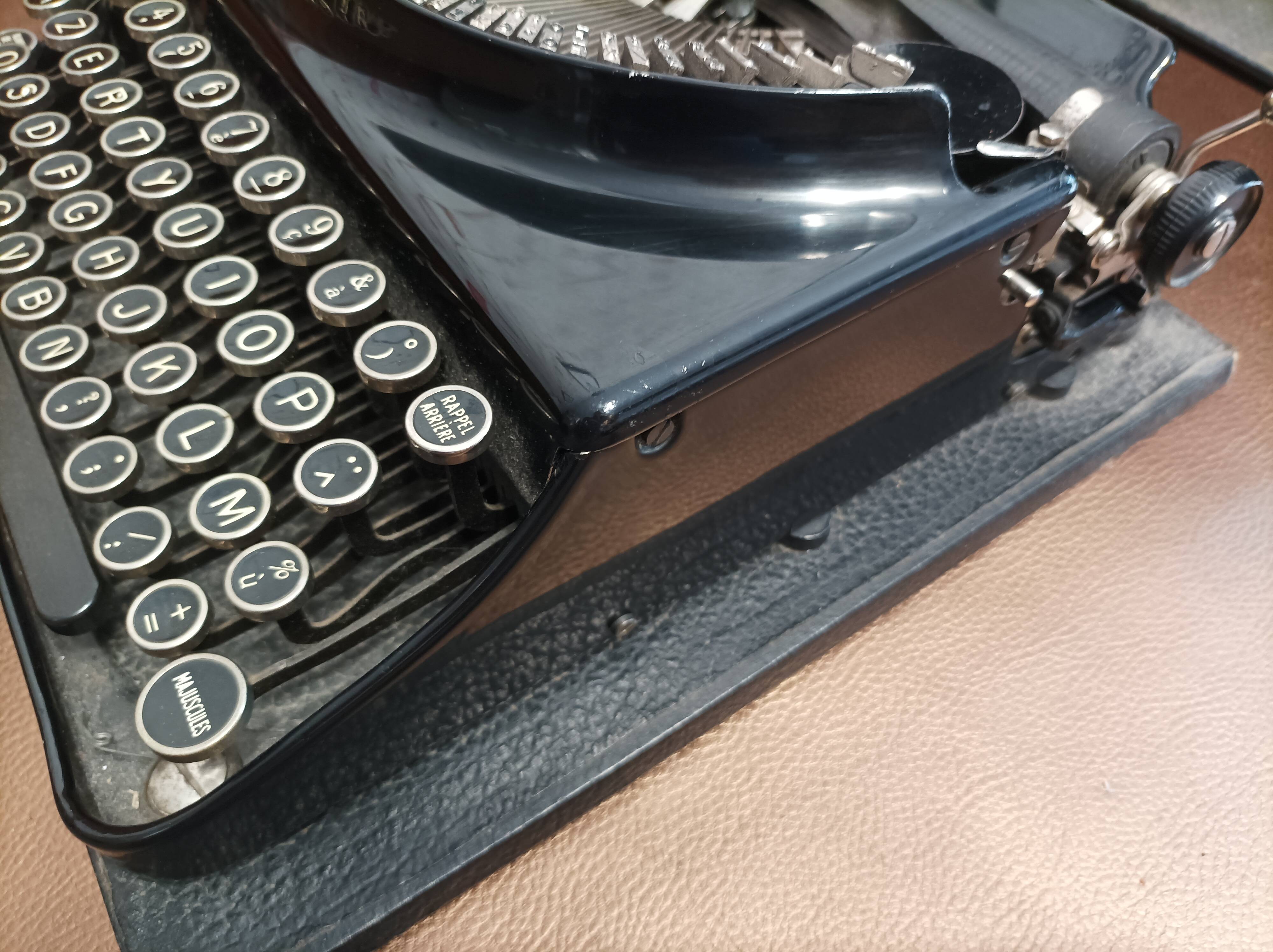 Remington typewriter. Junior 30s