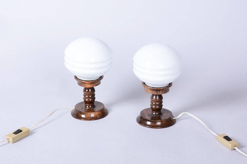 Art Deco Table Lamps in Beech and Opal Glass, Czech, 1930s, Set of 2