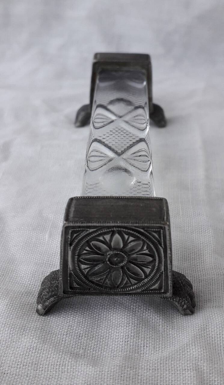 6 crystal knife rests