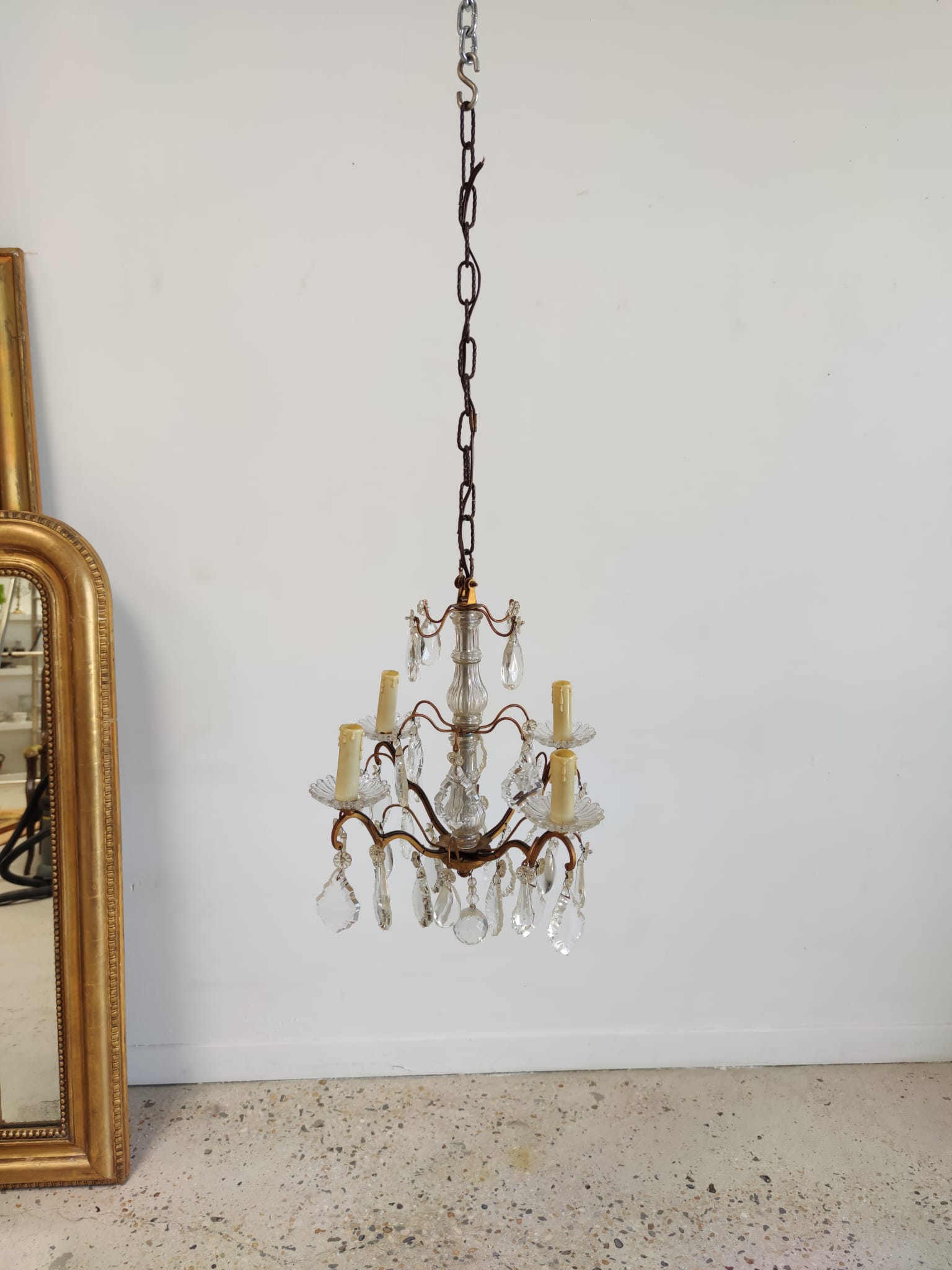 Small chandelier cage with pendants and brass frame louis XV style