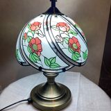 Tiffany style table lamp