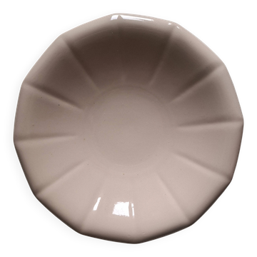 Pleated hollow dish digoin